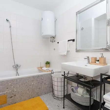 Panorama Suite Apartment - Stan Na Dan I Vise Imotski Exterior photo